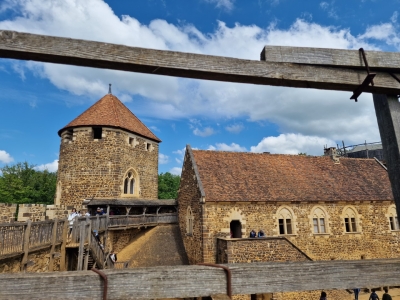 2023-05-13Guedelon